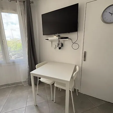 Chaleureux - Disneyland 10 Min Paris Appartement Bussy-Saint-Georges